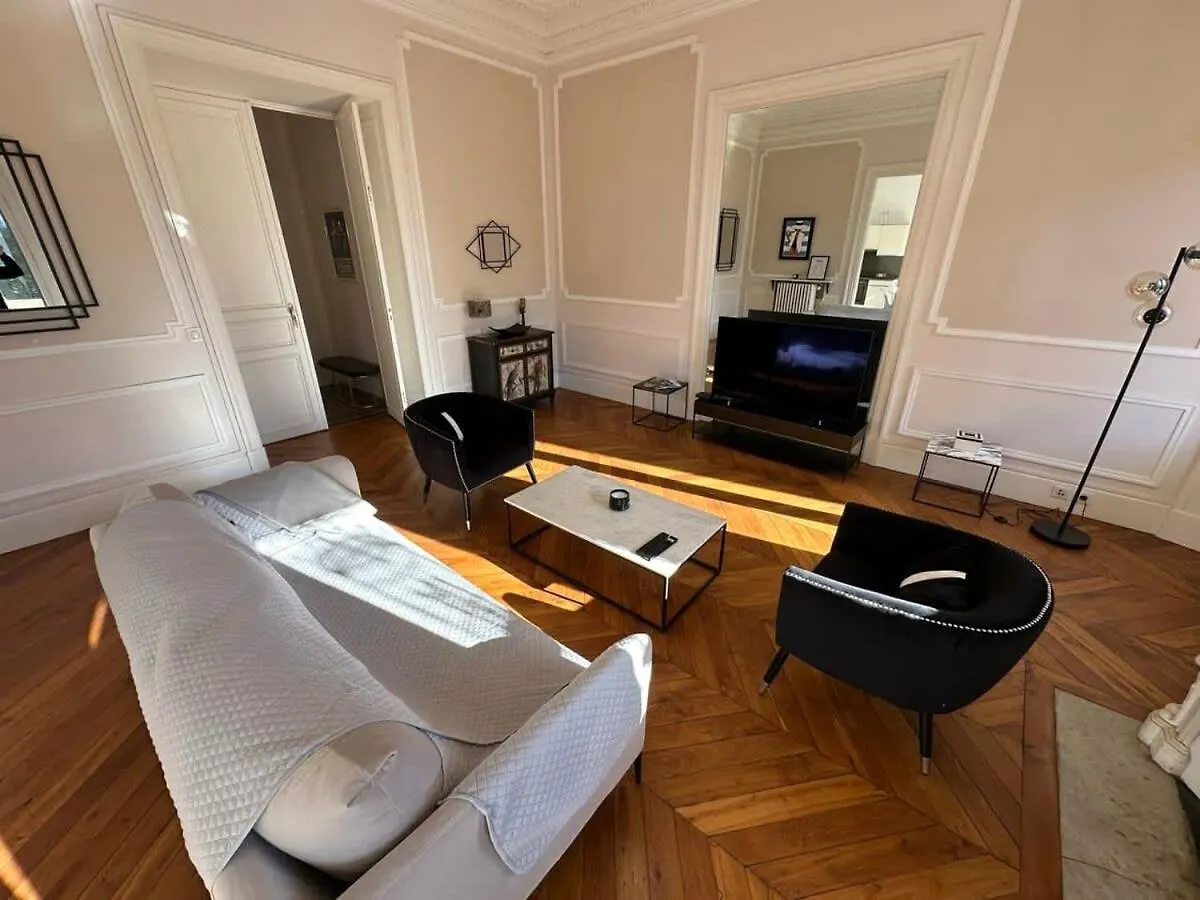 C025 Villa Toscane Bel Appartement Bourgeois Cannes France